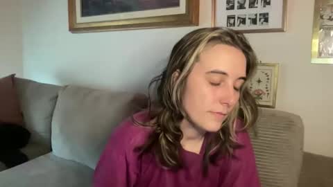 lilldaddysgirl online show from February 14, 2026, 6:48 pm