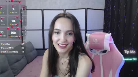 Lillian online show from February 28, 2025, 2:53 pm