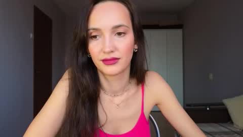 Lillian online show from January 10, 2026, 11:01 am