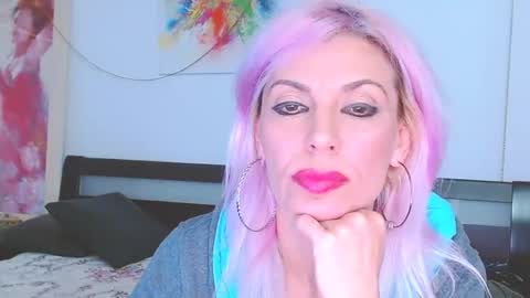 Snapshot of lillianasara chatting on March 4, 2025, 9:54 pm Lara online show from March 4, 2025, 9:54 pm