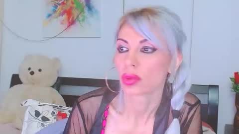 Lara online show from March 20, 2026, 9:30 pm