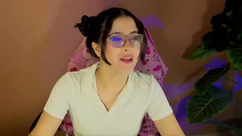 Snapshot of lillianderson chatting on September 13, 2025, 11:54 am lillianderson -  Next stream start at 0700hs GTM-3 online show from September 13, 2025, 11:54 am