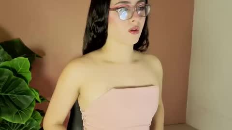 Snapshot of lillianderson chatting on September 26, 2025, 11:25 am lillianderson -  Next stream start at 0700hs GTM-3 online show from September 26, 2025, 11:25 am