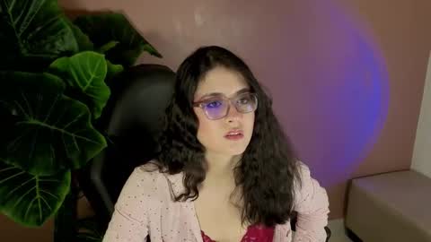 Snapshot of lillianderson chatting on September 30, 2025, 11:48 am lillianderson -  Next stream start at 0700hs GTM-3 online show from September 30, 2025, 11:48 am