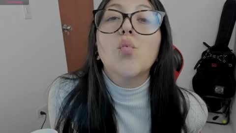 lillith_777 online show from October 2, 2025, 2:18 am