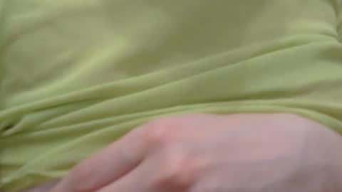 Lilu online show from April 9, 2026, 10:48 pm