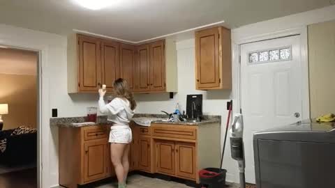 Snapshot of lilly_adams88 chatting on March 3, 2026, 2:50 am lilly_adams88 online show from March 3, 2026, 2:50 am