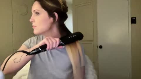 lilly_adams88 online show from June 11, 2026, 2:44 am
