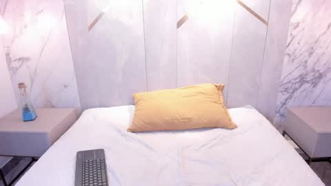 lilly online show from February 5, 2025, 11:55 am