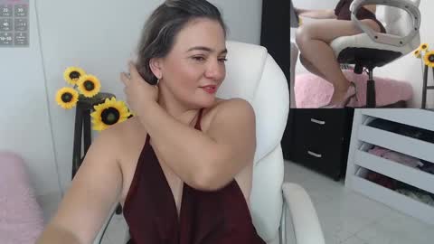 Lilly online show from December 5, 2024, 1:14 am