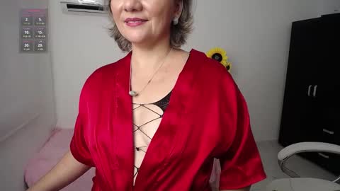 Lilly online show from December 27, 2024, 12:12 pm