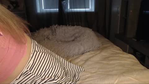 Snapshot of lillybrick chatting on April 30, 2026, 5:03 am Lilly online show from April 30, 2026, 5:03 am