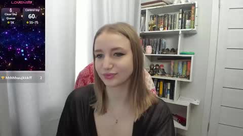 LillyFan X online show from January 28, 2025, 4:29 am