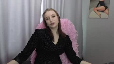 LillyFan X online show from April 4, 2026, 4:11 am