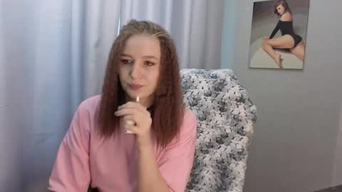 LillyFan X online show from May 10, 2026, 4:17 am