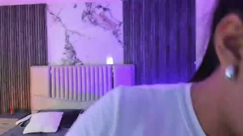 Snapshot of lillyortiz_ chatting on September 15, 2025, 7:14 pm Lilly Ortiz online show from September 15, 2025, 7:14 pm