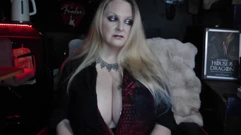 Lillyth Eden online show from January 8, 2026, 6:26 am