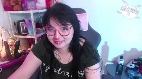 Lilo  online show from December 8, 2024, 6:54 am