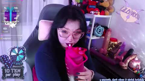 Lilo  online show from December 18, 2025, 2:56 pm