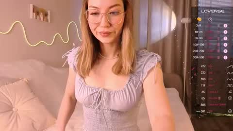 Lilo online show from November 7, 2025, 2:44 am