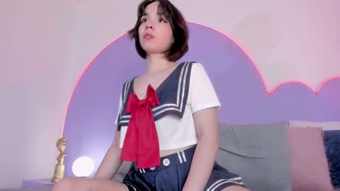 Lilou online show from December 19, 2024, 3:08 pm