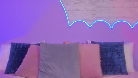 Snapshot of lilou_albrecht chatting on October 7, 2025, 12:02 pm Lilou online show from October 7, 2025, 12:02 pm