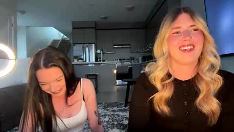 Ava online show from May 1, 2026, 3:38 pm