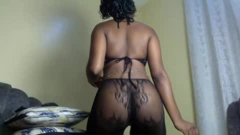 Snapshot of lilpretty16 chatting on July 6, 2026, 3:03 pm lilpretty16 online show from July 6, 2026, 3:03 pm