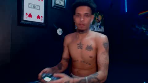 Snapshot of lilray99 chatting on December 6, 2024, 1:29 am  ONLYFANS   online show from December 6, 2024, 1:29 am