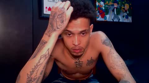 Snapshot of lilray99 chatting on December 6, 2024, 9:32 am  ONLYFANS   online show from December 6, 2024, 9:32 am