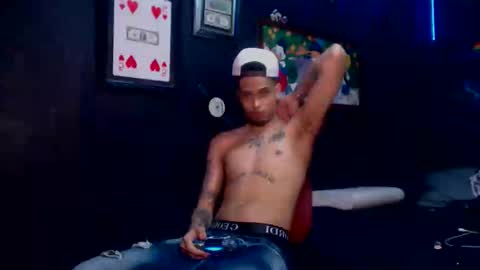 Snapshot of lilray99 chatting on December 19, 2024, 11:29 am  ONLYFANS   online show from December 19, 2024, 11:29 am