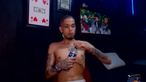 Snapshot of lilray99 chatting on December 28, 2024, 10:34 pm  ONLYFANS   online show from December 28, 2024, 10:34 pm