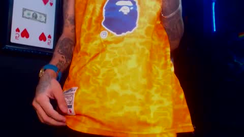 Snapshot of lilray99 chatting on February 6, 2025, 2:11 am  ONLYFANS   online show from February 6, 2025, 2:11 am