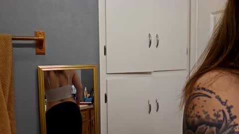 lilsirens11ut online show from January 17, 2026, 10:02 pm