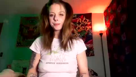 lilsirens11ut online show from February 4, 2026, 3:45 am