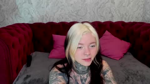 Little slave Kayden online show from January 27, 2025, 4:33 pm