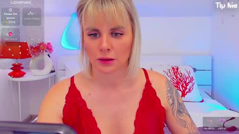 Lilu online show from May 7, 2026, 7:30 pm