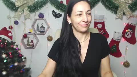 lilugrants online show from December 16, 2024, 1:42 am