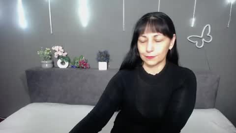 lilugrants online show from May 3, 2026, 6:14 pm