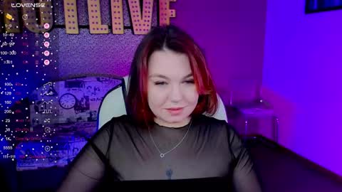 Lilu online show from February 15, 2026, 7:51 am