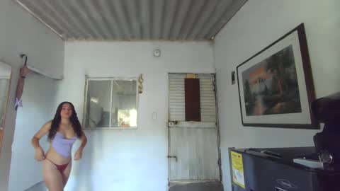 Snapshot of lily_anal_squirt chatting on February 17, 2025, 3:20 pm lily_anal_squirt online show from February 17, 2025, 3:20 pm