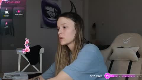 lily_and_jake online show from November 3, 2025, 8:04 am