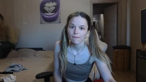 lily_and_jake online show from May 16, 2026, 10:36 am