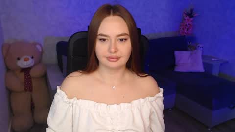 lily_baker_ online show from June 22, 2026, 7:16 am