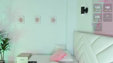   online show from January 7, 2025, 1:38 am