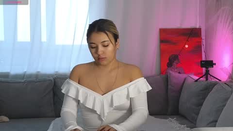 Lily online show from January 13, 2025, 6:27 am