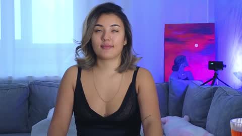 Lily online show from January 27, 2025, 7:03 am