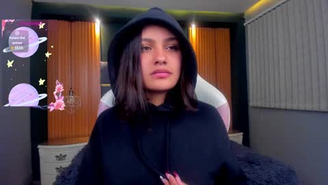 Lily online show from March 7, 2025, 7:19 am