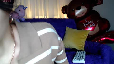 Lily Litle online show from February 13, 2025, 7:21 pm