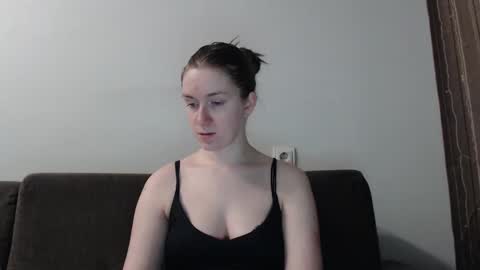 Snapshot of lily_love_x chatting on January 13, 2025, 2:39 am lily_love_x online show from January 13, 2025, 2:39 am